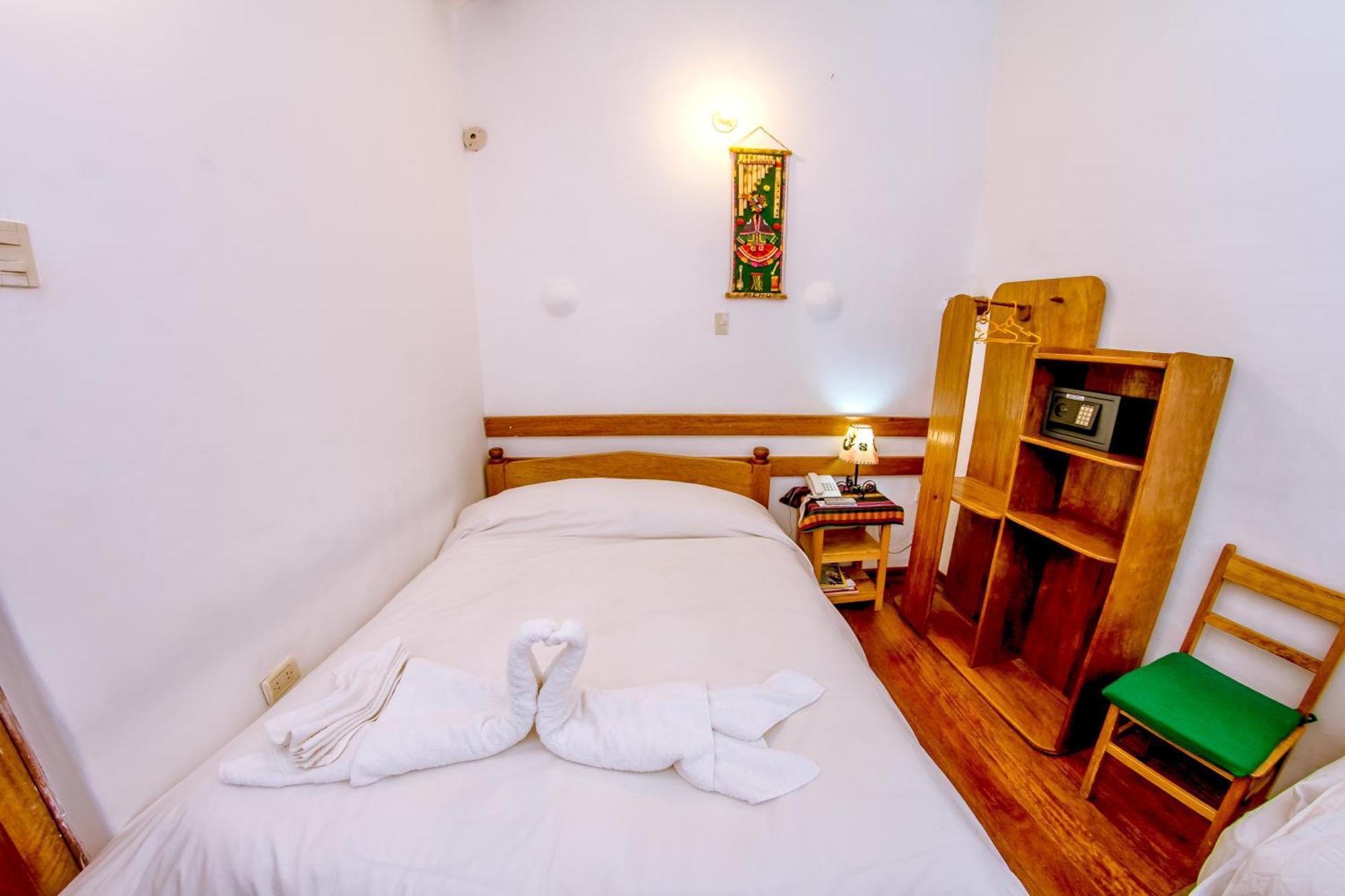 Camera Singola con Bagno Privato