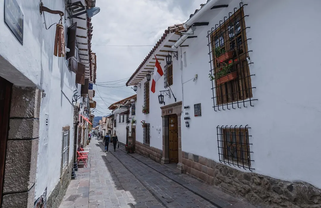 Hostal El Grial-1