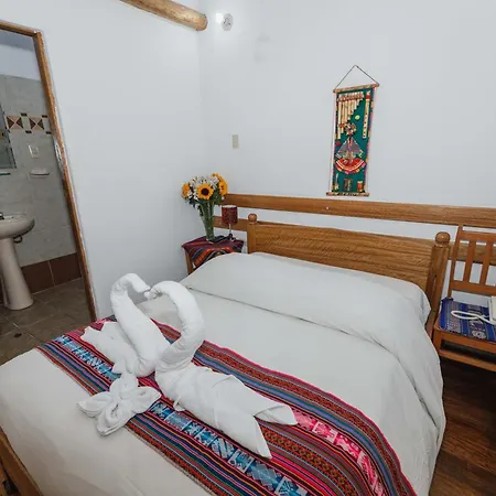Hostal El Grial-2
